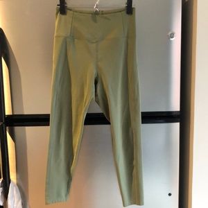 High rise, compression leggings